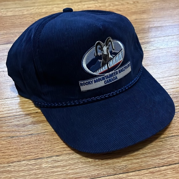 Vintage Rocky Mountain Railtours Canada Snapback / Corduroy / 90s - Picture 3 of 6